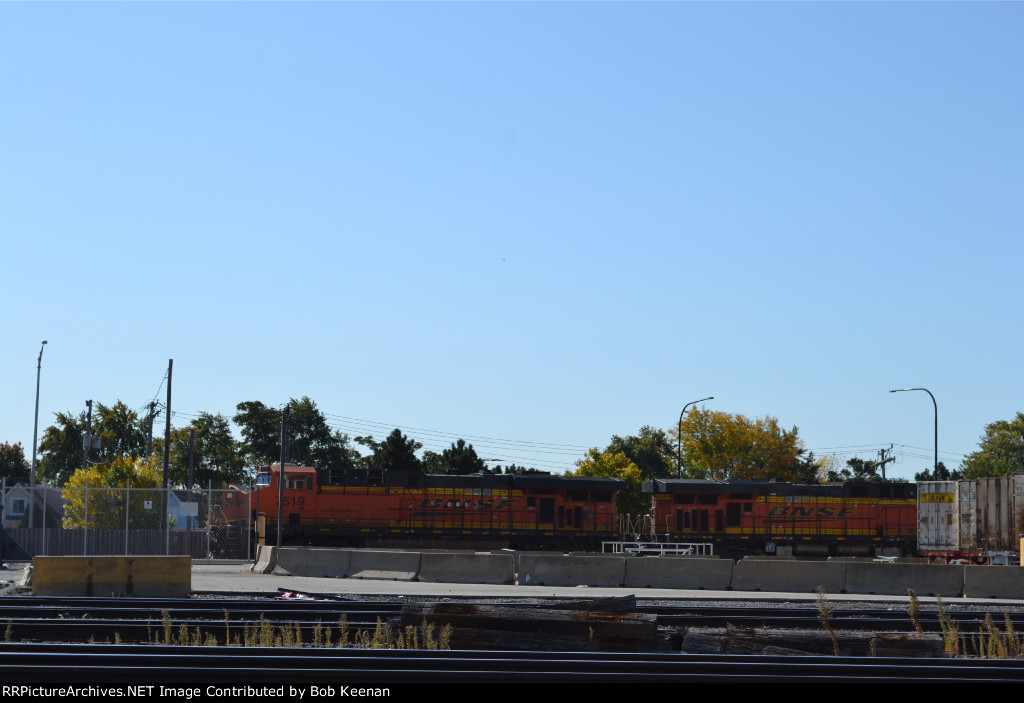 BNSF 7519